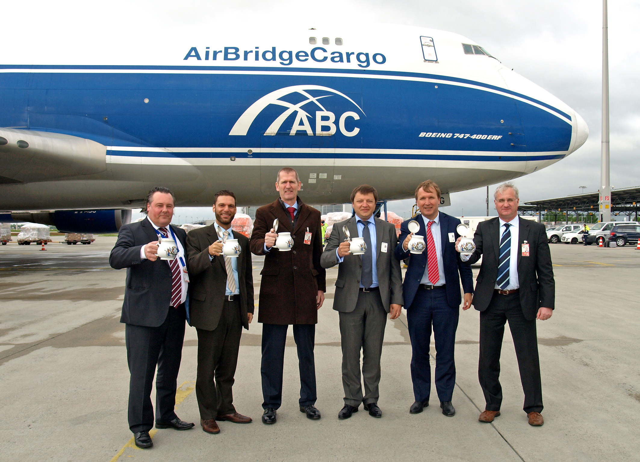 Компании авиарейсов. 747 AIRBRIDGECARGO. Boeing 747 AIRBRIDGECARGO. Боинг 747 Волга Днепр.